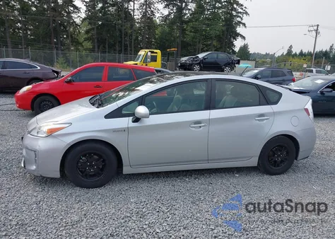 2015 Toyota Prius Four from USA, damaged, VIN JTDKN3DU2F1967883